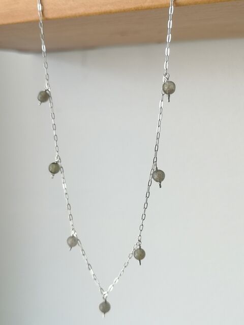 Dewdrop Choker