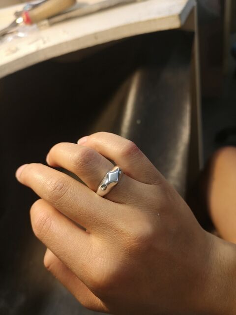Diamond Signet