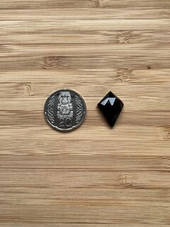 Kite Rose cut Black Spinel